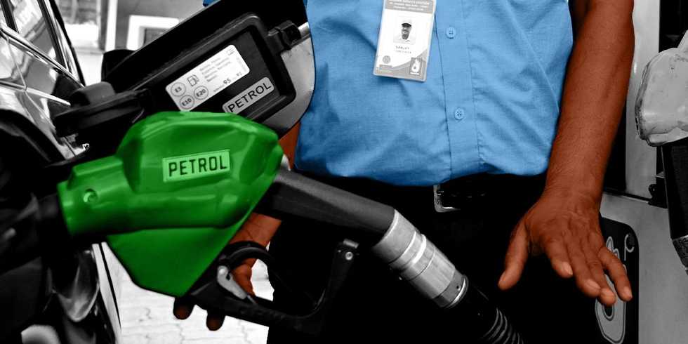 Oil Prices Plunge After Trump’s Iran Ceasefire