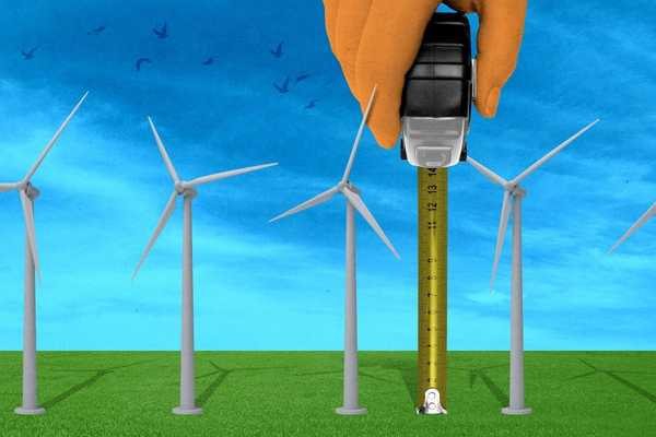 Trump Keeping Wind Farms Waiting Despite Court Ruling
